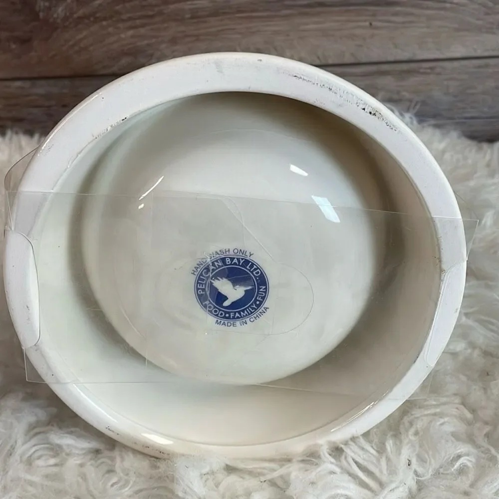 PELICAN BAY LTD Cat Lover Cat Bowl & Toy Kitten 6 1/2 diameter White Ceramic